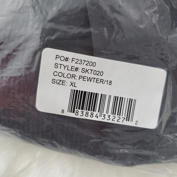 New! Skechers by Barco 3 Pocket Sport V-Neck  with welt Scrub Top size Xlarge. C - Picture 7 of 7